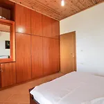 Quarto em Acomodações Particulares Gurra Room's Lukovë